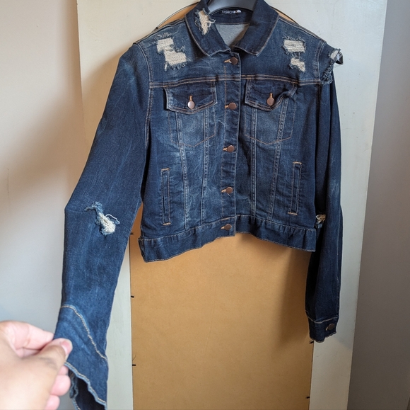 Distressed Denim Jacket - Picture 4 of 9